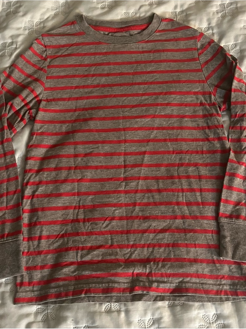 Cat & Jack Gray and Red Striped Long-Sleeve Crewneck Shirt kids M(8-10)